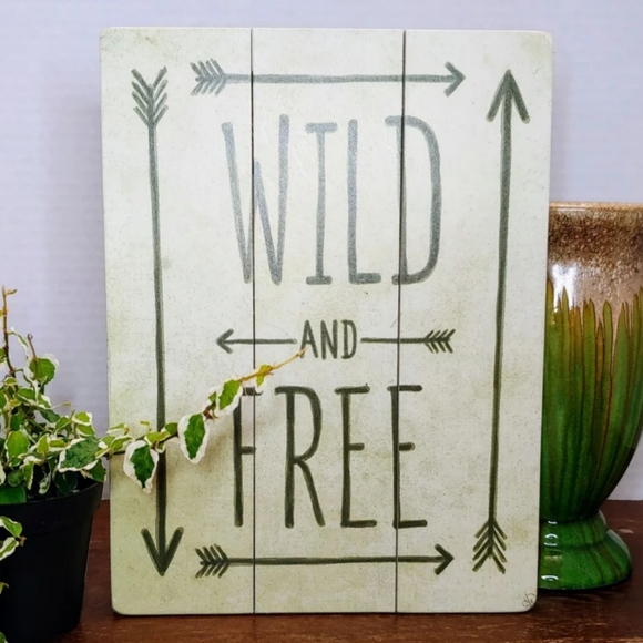 "Wild And Free" Green Bohemian Hippie Sign
